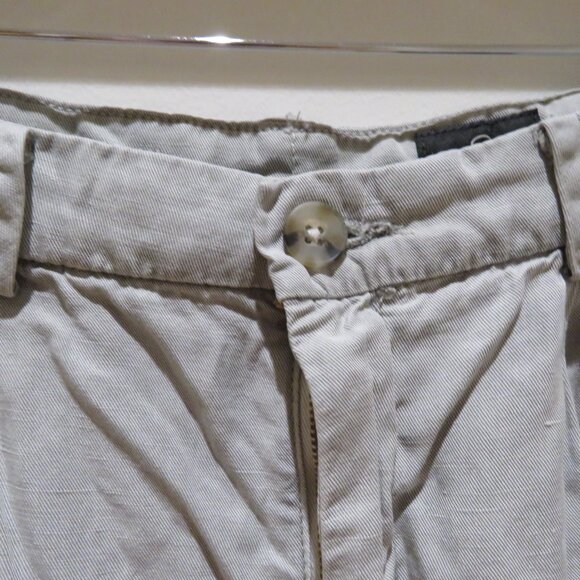 AG ADRIANO GOLDSCHMIED The Evan Relaxed Pleated Trousers Linen Blend Neutral - Picture 5 of 13